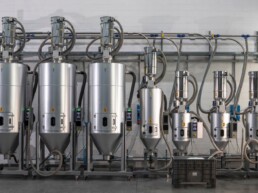 Deumidificatore plastica e trasporto granuli automatizzato Vismec caratteristiche funzionamento e applicazioni